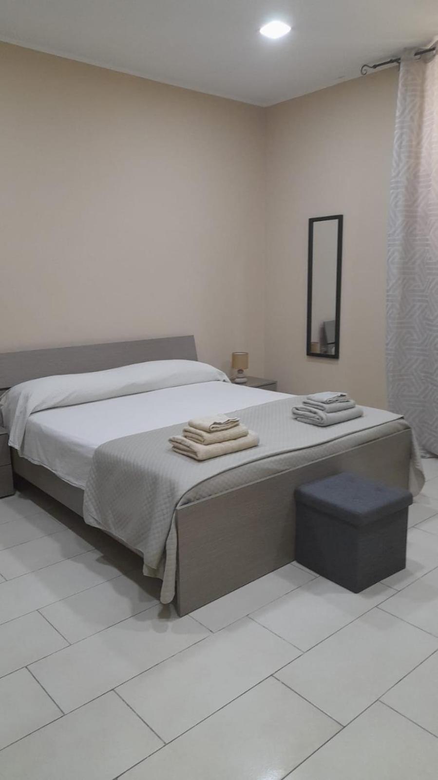 76 Avenue Suites Wi-Fi - Shuttle ريجّو دي كالابريا المظهر الخارجي الصورة