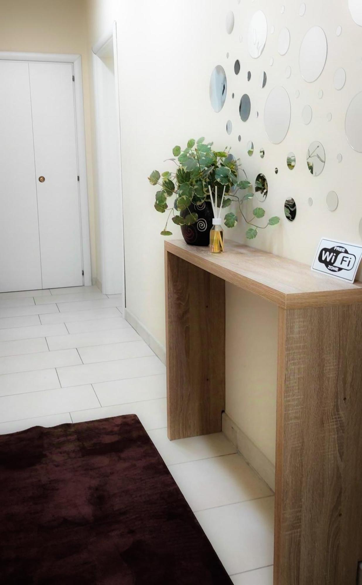 76 Avenue Suites Wi-Fi - Shuttle ريجّو دي كالابريا المظهر الخارجي الصورة